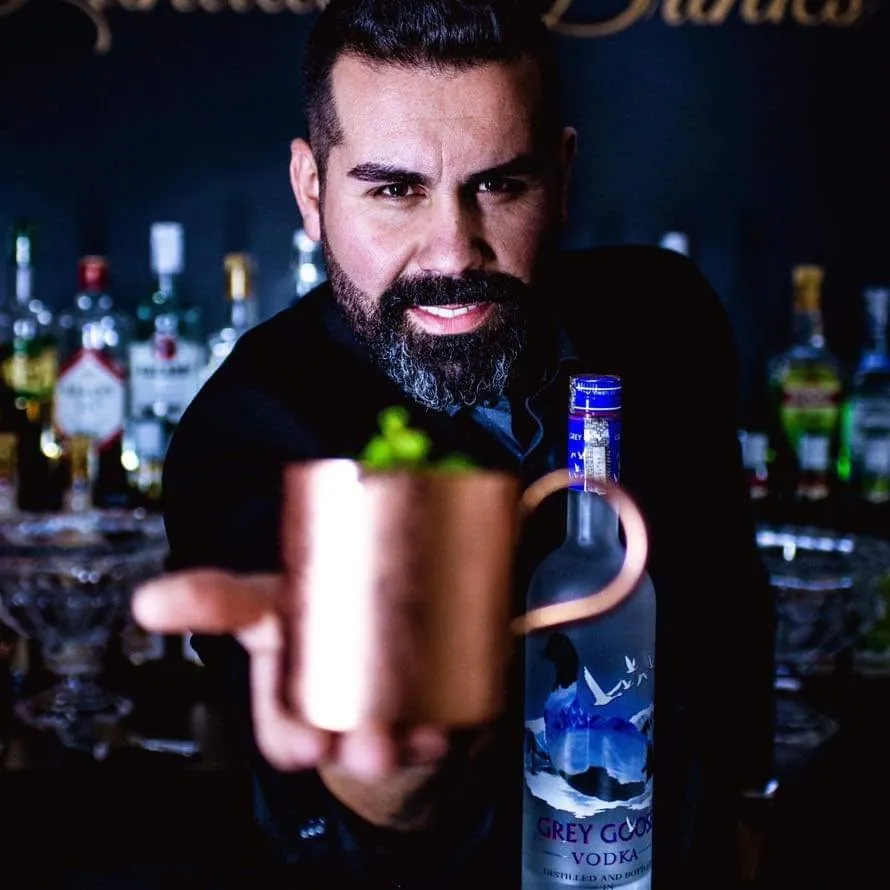 Baixar Curso Gui Rial: Drinks em Casa Completo