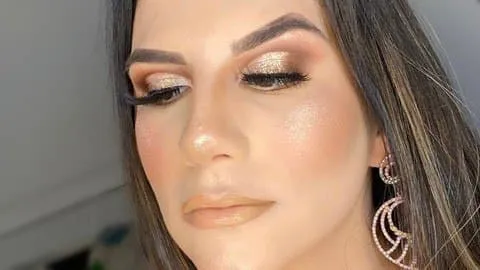 Capa: Curso Marcelly de Sá: Baixe Makeup do Zero ao Profissional