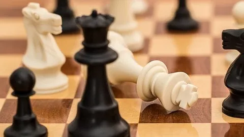 Capa: Baixar Curso Xadrez Adriano Ramazzotte: Nível Competição | Download Rápido