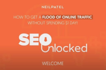 Neil Patel ensinando SEO Unlocked, curso completo de otimização de mecanismos de busca