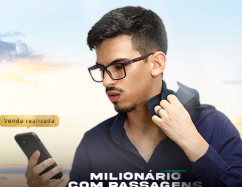 Lucas Cardoso com o curso Milionário com Passagens Aéreas