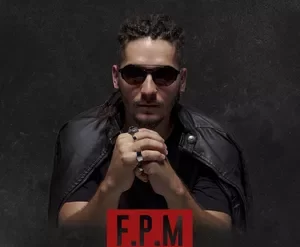 Celular em uso para gravar vídeo profissional com dicas de iluminação e enquadramento