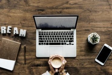 Curso de Escrita Criativa com Victor Correa para iniciantes